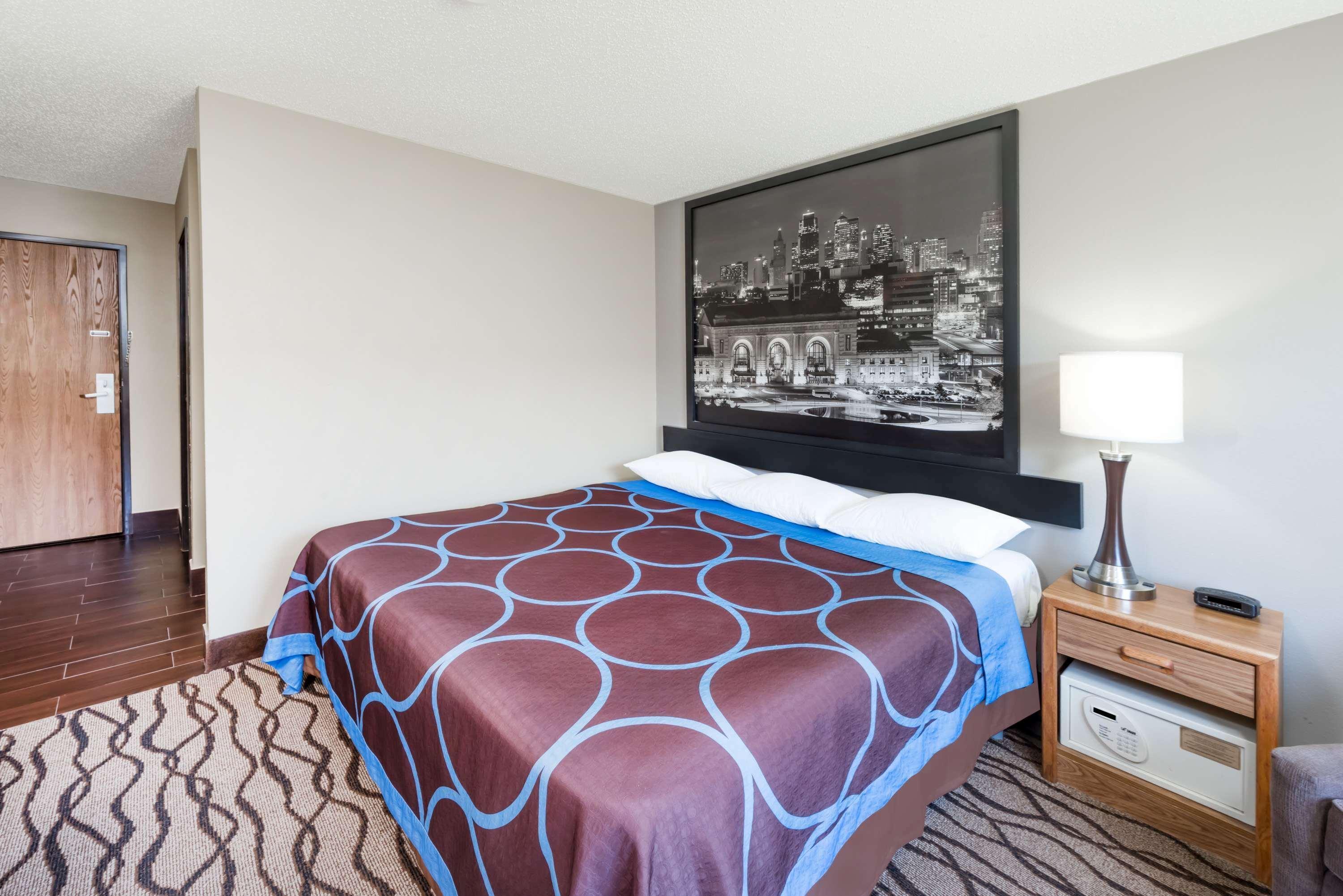 ซูเปอร์ 8 บาย วินด์แฮม เวสต์ เพลนส์ เวสต์ Motel West Plains ภายนอก รูปภาพ