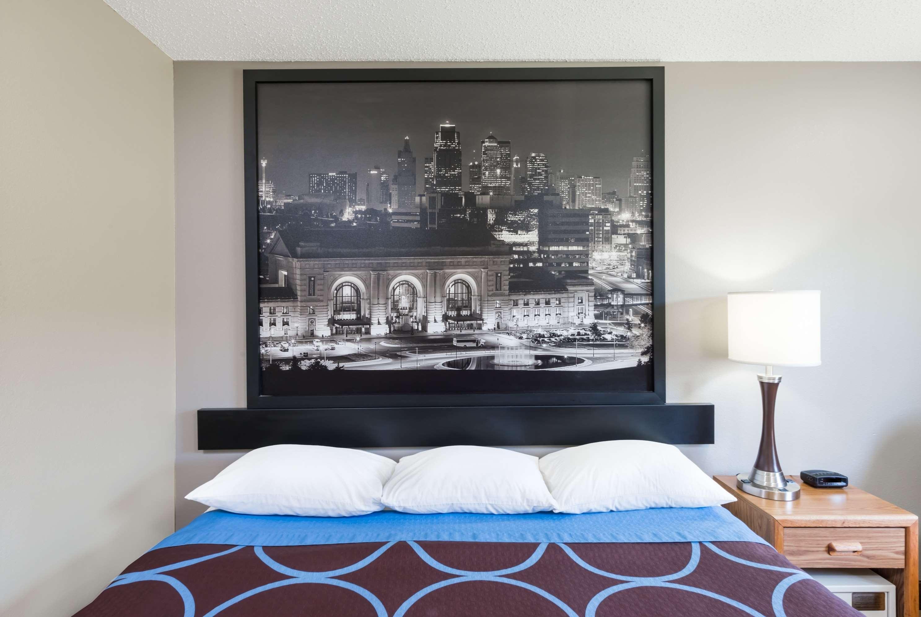 ซูเปอร์ 8 บาย วินด์แฮม เวสต์ เพลนส์ เวสต์ Motel West Plains ภายนอก รูปภาพ